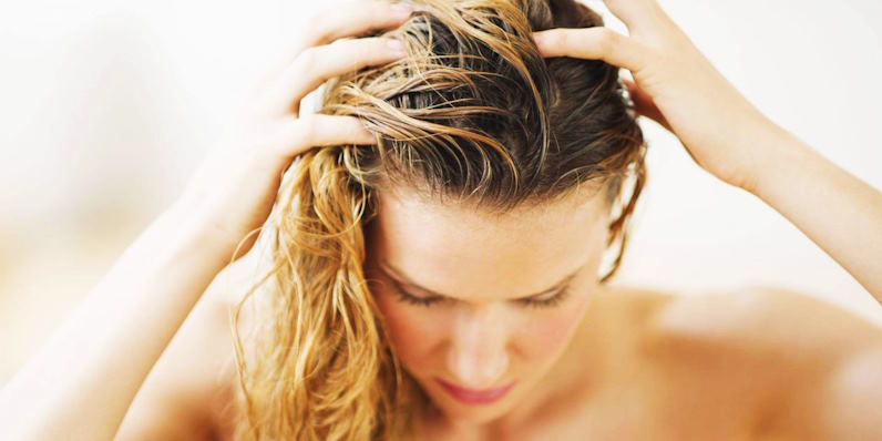 manage oily hair